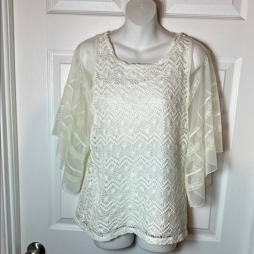 Women’s White Sheer Bell Sleeve Crochet Blouse Beachy Whimsical Size M